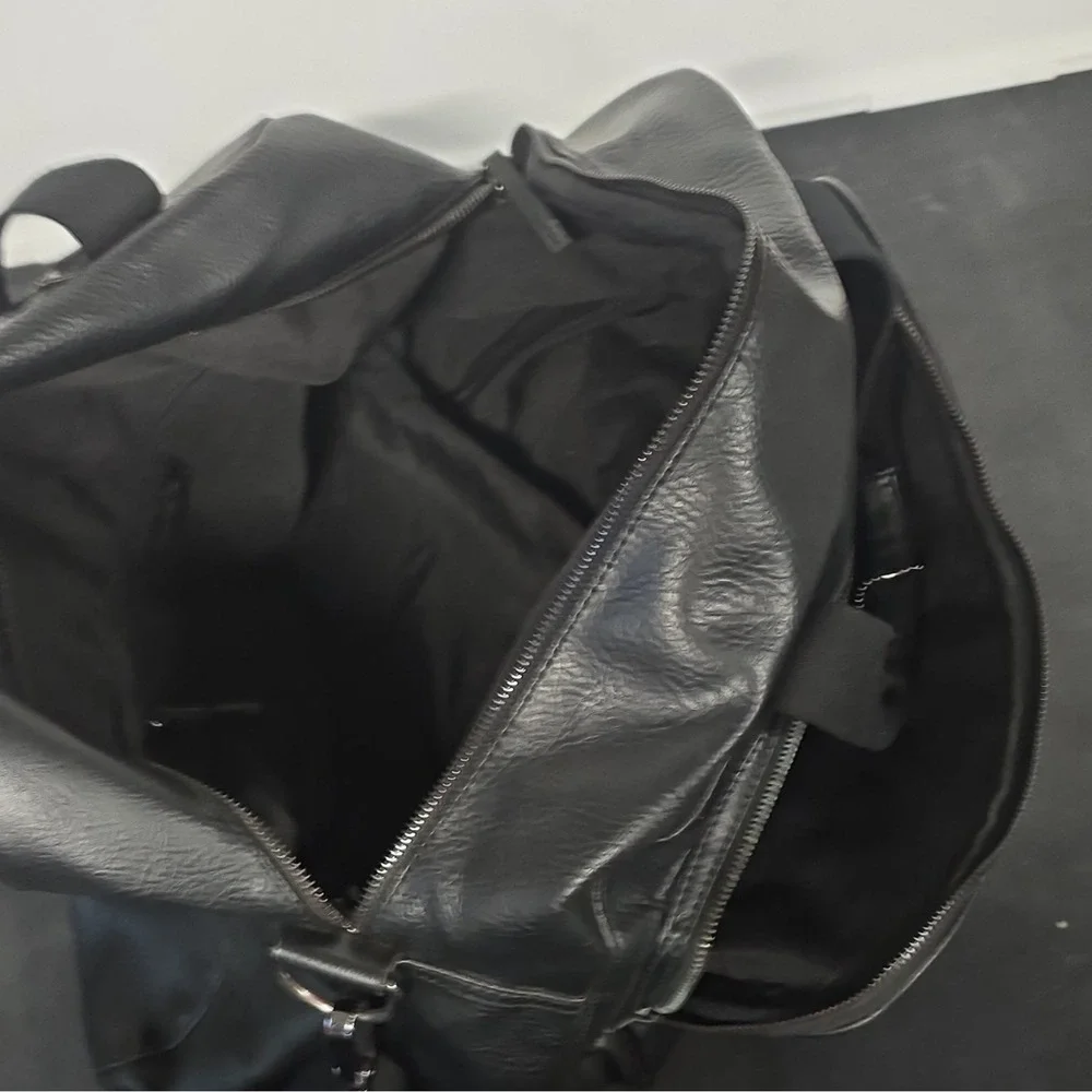 ALDO Duffle Bag Black Solid Unisex Adult w/ Shoulder Strap Adjustable Straps